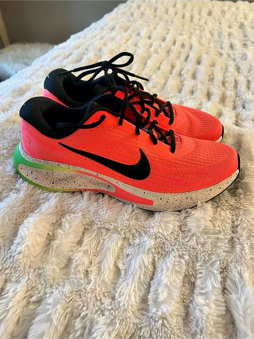 Women’s Nike Zoom Fly 5 Sneakers Size 11